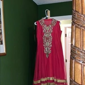 Pink shalwar